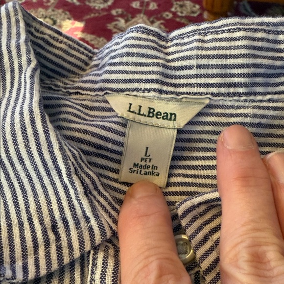 LL Bean Women’s pinstriped 100% Linen Button Up Shirt Top Large petite (NH) - Picture 4 of 5